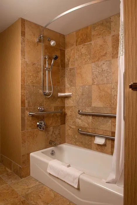 Hampton Inn Tomah 4
