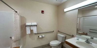 Microtel Inn & Suites by Wyndham Tomah