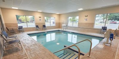 Gundersen Hotel and Suites
