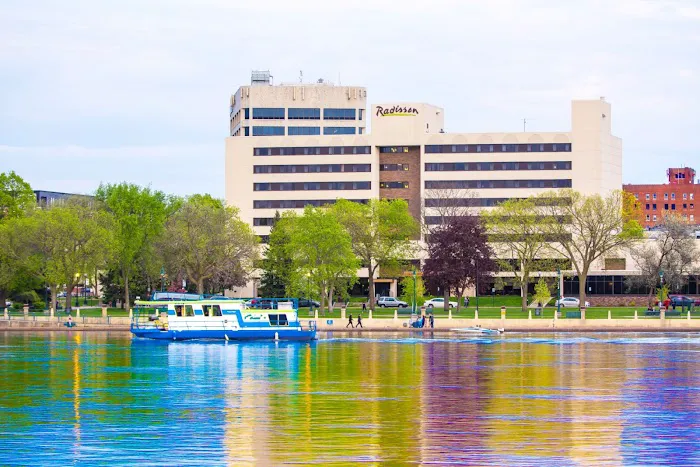 Radisson Hotel La Crosse 4