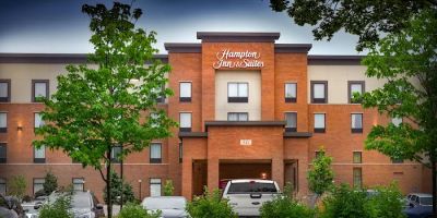 Hampton Inn & Suites La Crosse Downtown