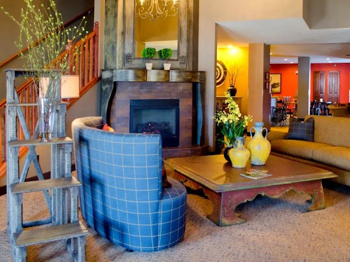 GrandStay Hotel & Suites La Crosse 4
