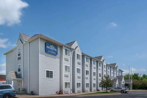 Microtel Inn by Wyndham Onalaska/La Crosse 4