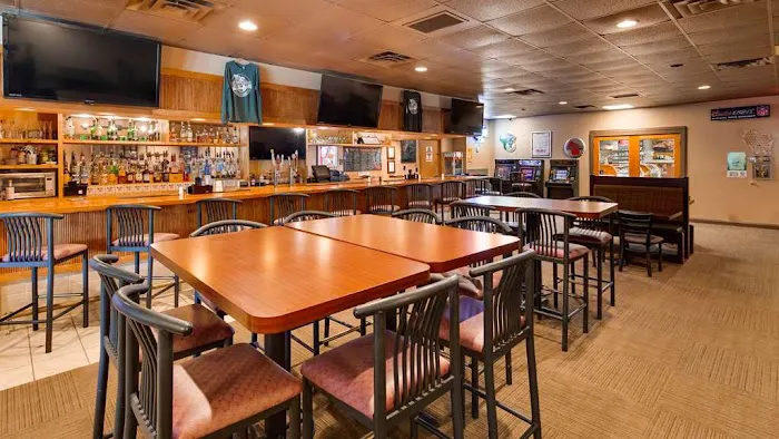 Best Western Tomah Hotel 4