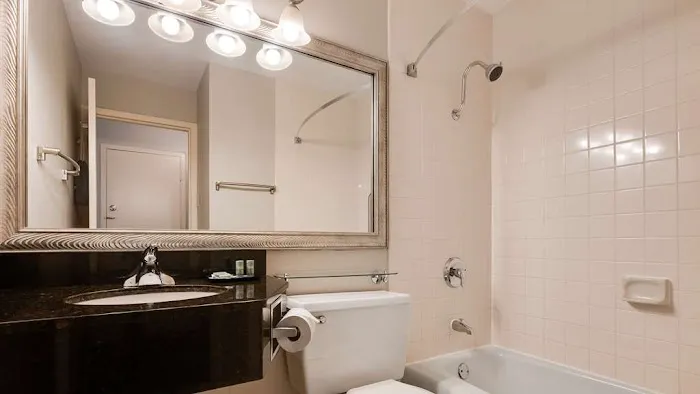 Best Western Tomah Hotel 4
