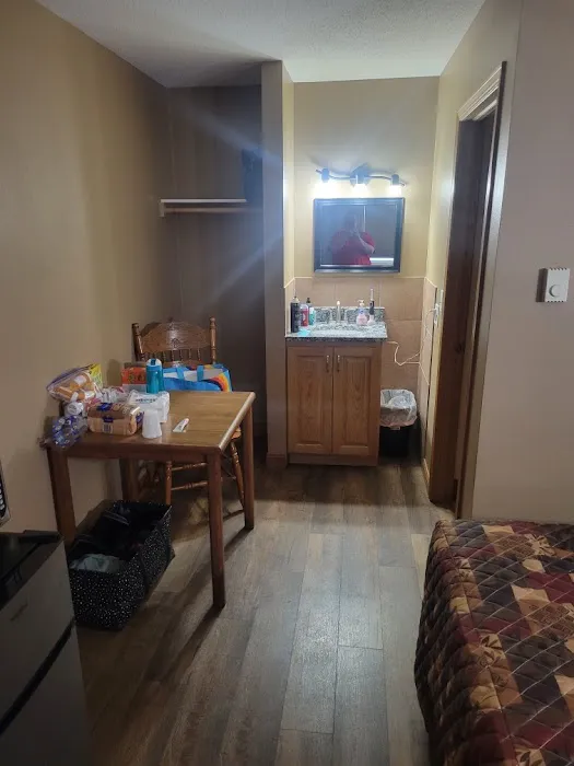 Onalaska Inn 4