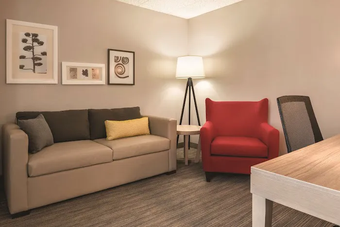 Country Inn & Suites by Radisson, La Crosse, WI 4