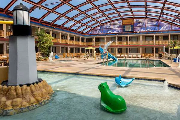 AmericInn by Wyndham La Crosse Riverfront Conference Center 4