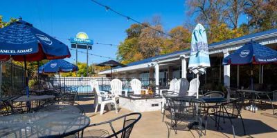 Days Inn by Wyndham Dubuque
