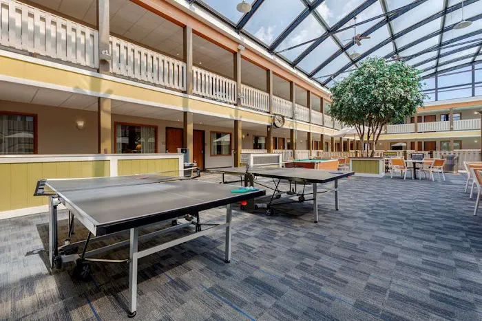 Best Western Plus Dubuque Hotel & Conference Center 4