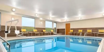 Dubuque Inn & Suites