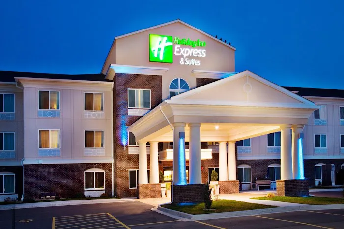 Holiday Inn Express & Suites Dubuque-West by IHG 4