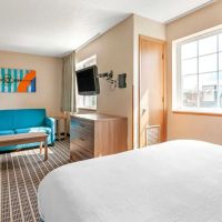 MainStay Suites Dubuque at Hwy 20 ico