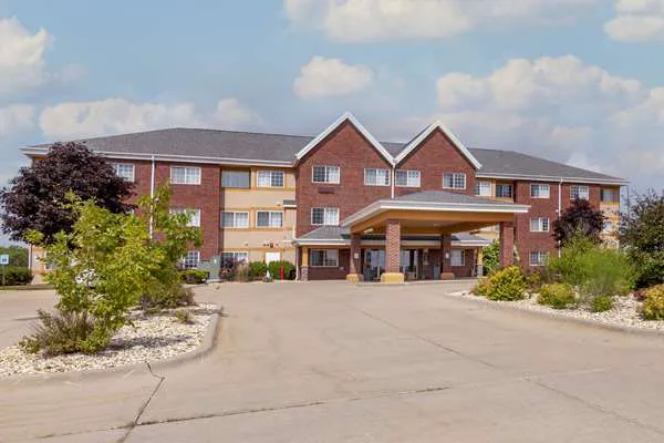 MainStay Suites Dubuque at Hwy 20 4