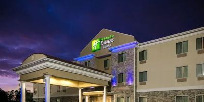 Holiday Inn Express & Suites Clinton, an IHG Hotel
