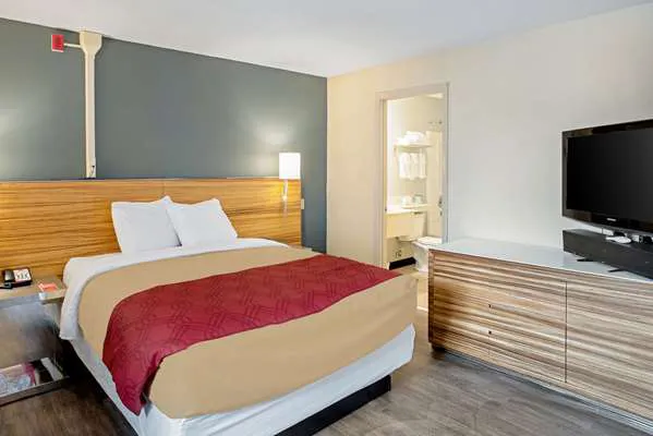 Quality Inn Frontier at U.S. Hwy 30 4