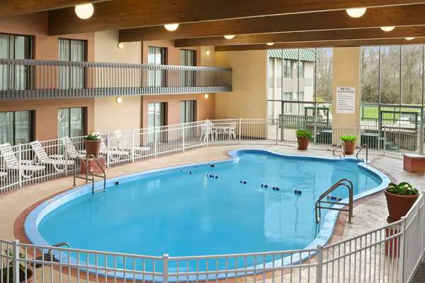 Days Inn by Wyndham Rock Falls 4