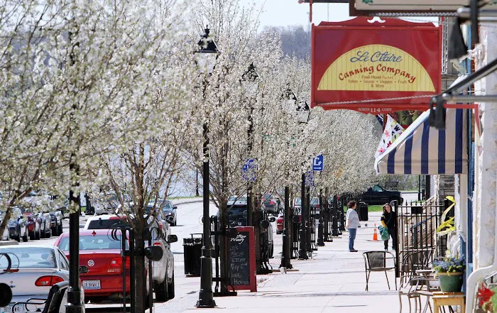 Holiday Inn Express Le Claire Riverfront-Davenport by IHG 4
