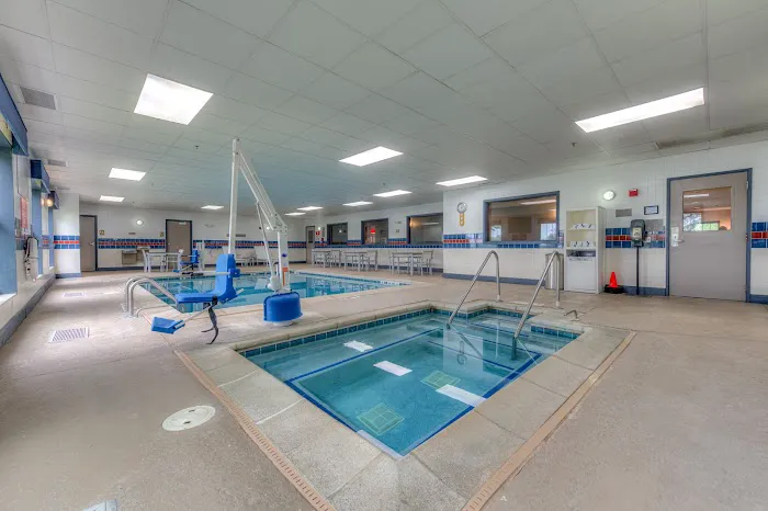 Country Inn & Suites by Radisson, Crystal Lake, IL 4