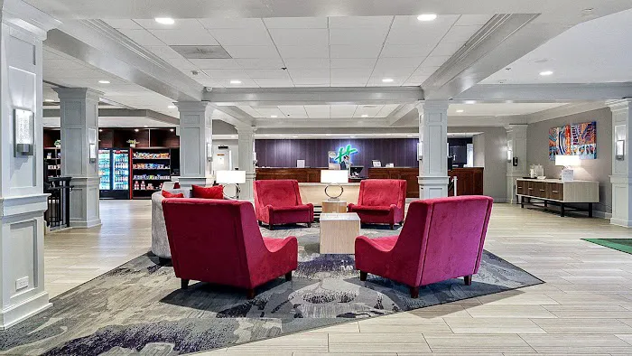 Holiday Inn Chicago NW Crystal Lake Conv Ctr by IHG 4