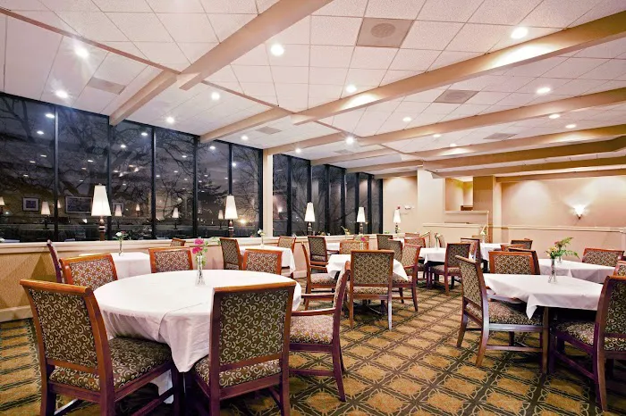 Holiday Inn Chicago NW Crystal Lake Conv Ctr by IHG 4