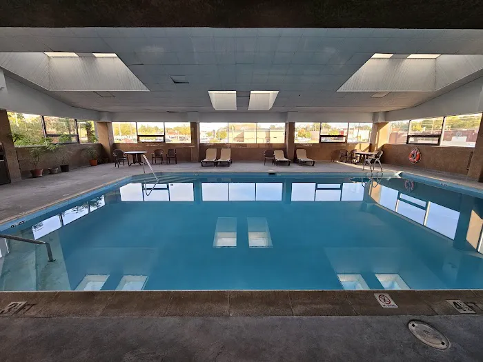 AmericInn by Wyndham Woodstock IL 4