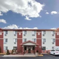 Super 8 by Wyndham Mundelein/Libertyville Area ico