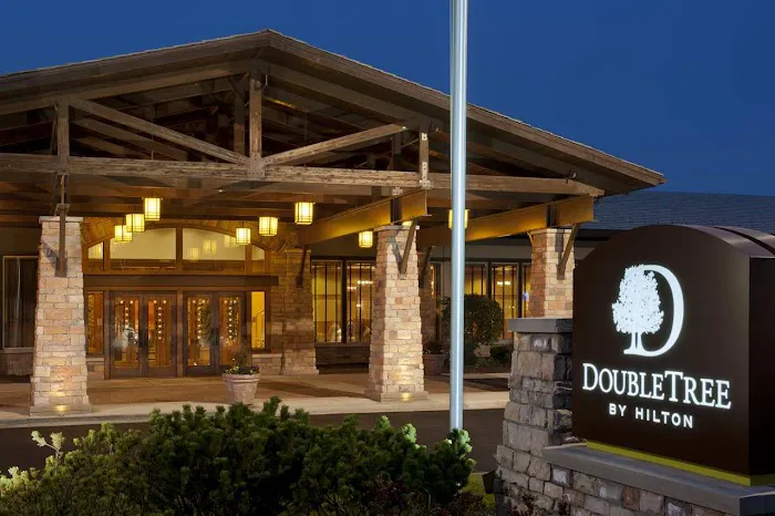 DoubleTree by Hilton Hotel Libertyville - Mundelein 4