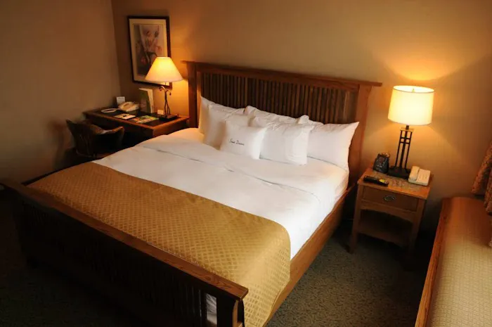 DoubleTree by Hilton Hotel Libertyville - Mundelein 4