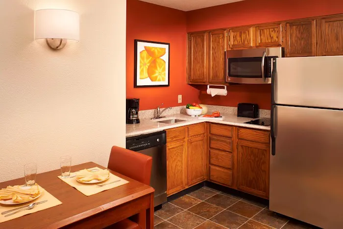 Sonesta ES Suites Chicago Waukegan Gurnee 4