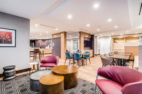 TownePlace Suites Chicago Waukegan/Gurnee 4