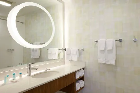SpringHill Suites Chicago Waukegan/Gurnee 4