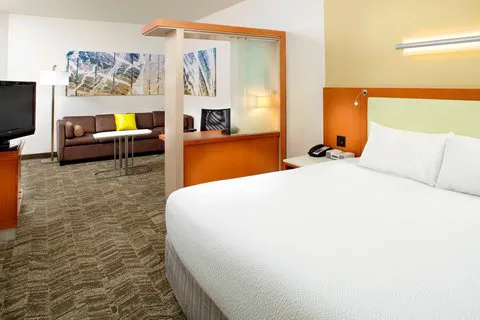 SpringHill Suites Chicago Waukegan/Gurnee 4