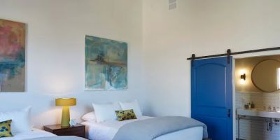 Kinn Guesthouse Bay View