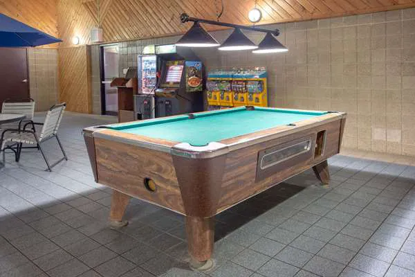 AmericInn by Wyndham Green Bay West 4