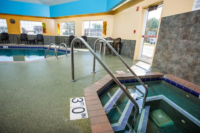 Hotel J Green Bay 4