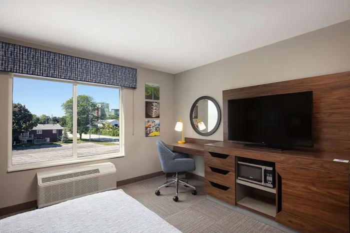 Hampton Inn by Hilton Green Bay Stadium 4