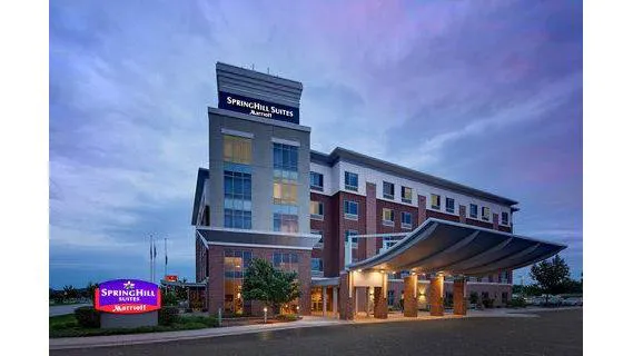 SpringHill Suites Green Bay 4