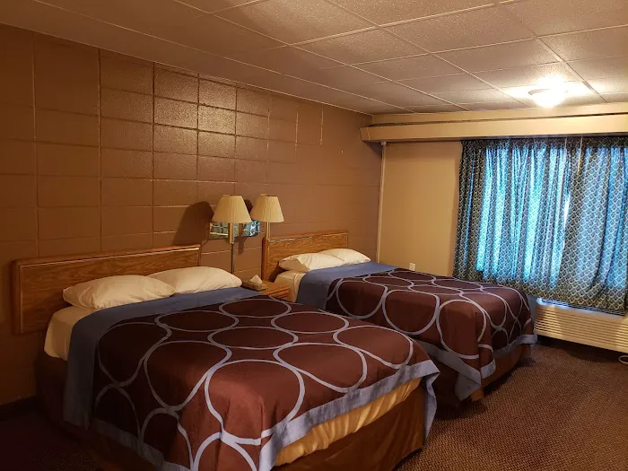 Economy Inn 4
