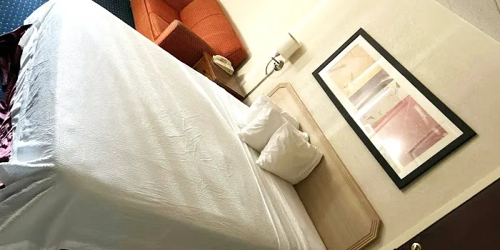 Blue Way Inn & Suites La Crosse 4