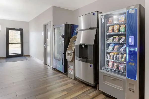 Comfort Inn & Suites Davenport - Quad Cities 4