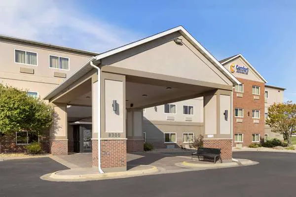 Comfort Inn & Suites Davenport - Quad Cities 4