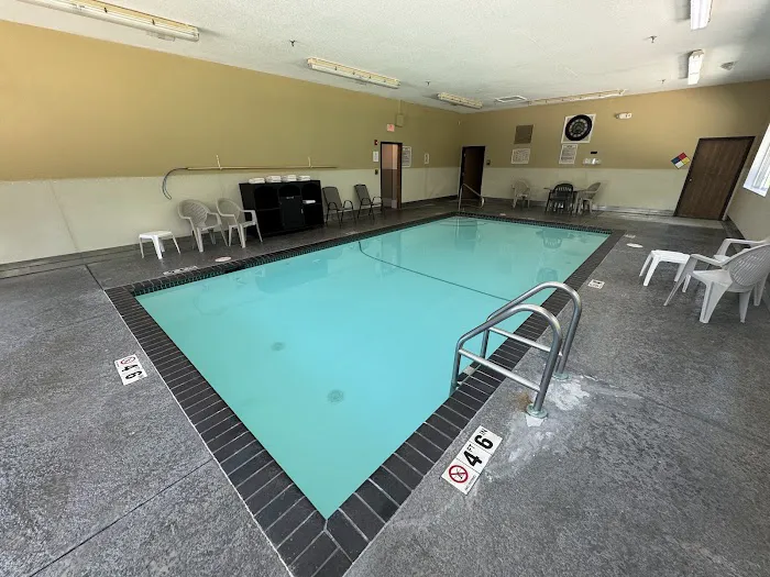 Quality Inn & Suites Davenport near I-80 4