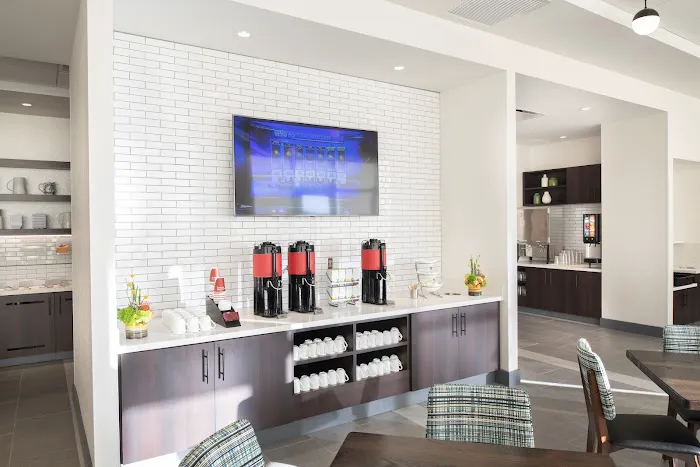 Hyatt House East Moline / Quad Cities 4
