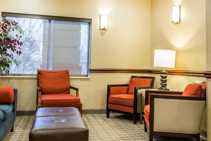 Comfort Inn & Suites East Moline near I-80 4