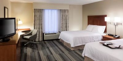 Hampton Inn & Suites Davenport