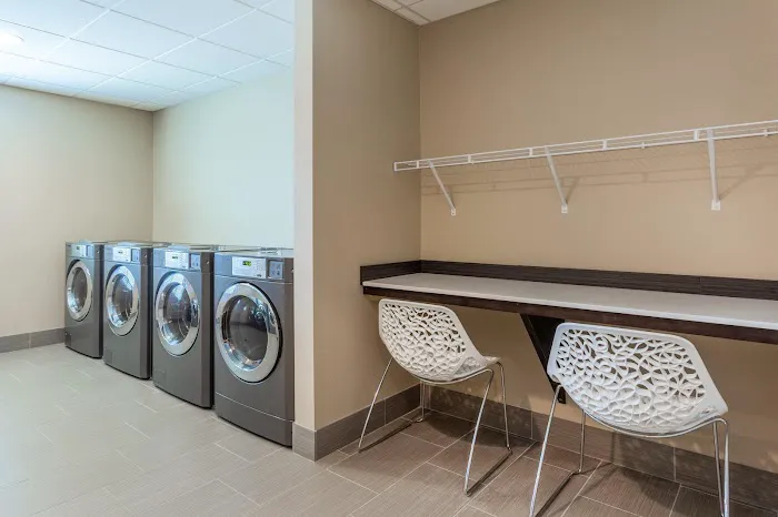 Candlewood Suites Davenport by IHG 4