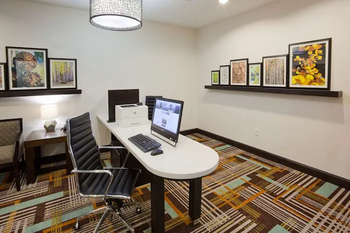 Homewood Suites by Hilton Davenport 4