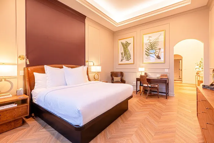 Sinclair Suites 4