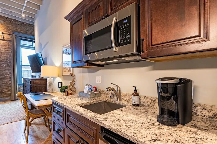 124 Lofts Hotel 4